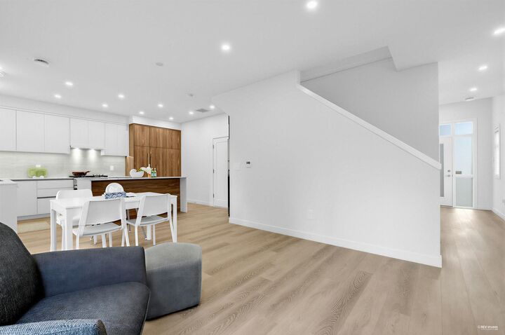 Property Photo: 7580 No. 1 Road 15 BC V7C 0G6