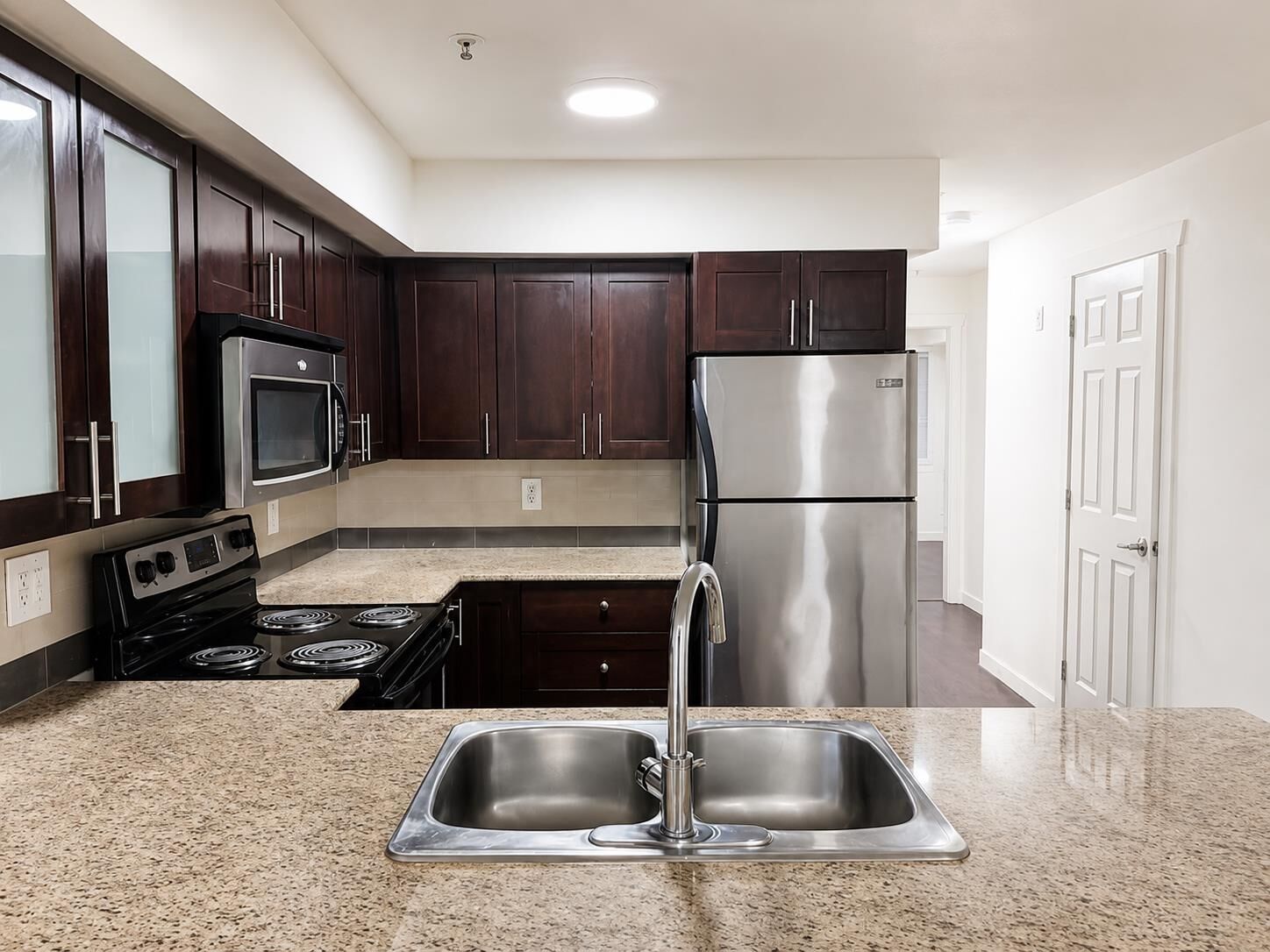 Property Photo:  13958 108 Ave 107  BC V3T 0B4 