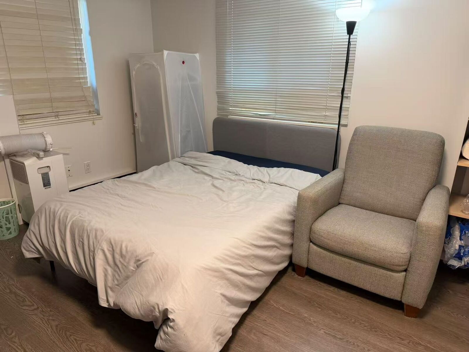 Property Photo:  9891 Glenthorne Dr  BC V7A 1Y3 