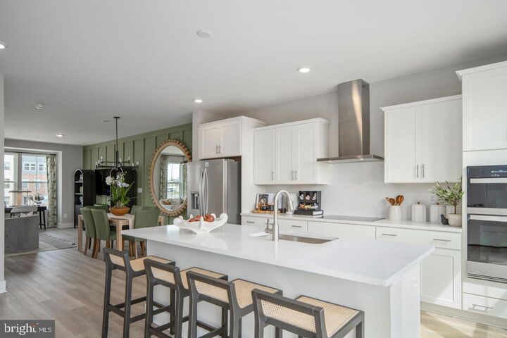 Property Photo:  11324 Hypatia Loop  VA 20109 