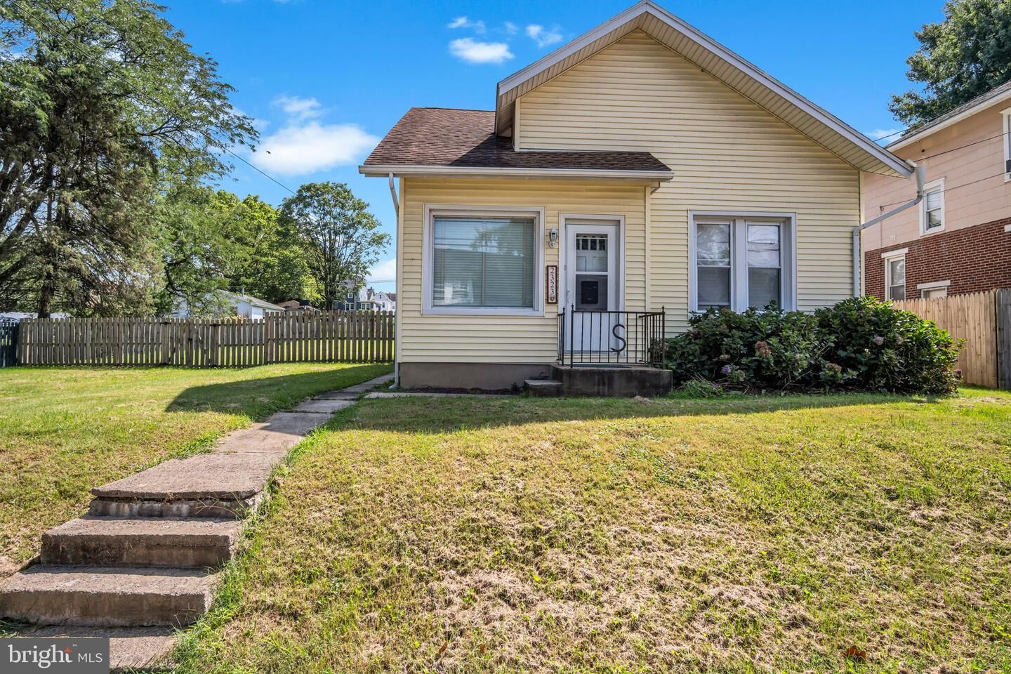 Property Photo:  2323 Canby Street  PA 17103 