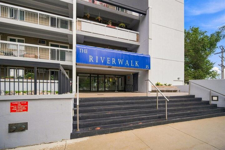 Property Photo:  15 Kennedy Street  MB R3C 3X5 