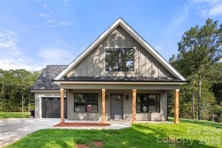 Property Photo: 137 McCorkle Street SC 29745