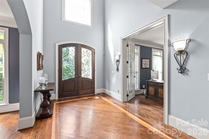 Property Photo:  7320 Summerlin Place  NC 28226 