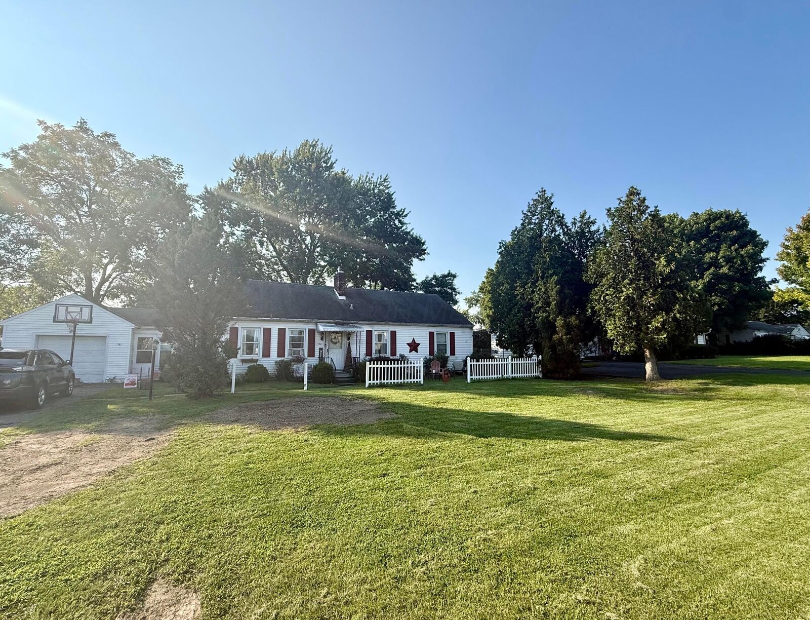 Property Photo:  190 Walnut Creek Pike  OH 43113 