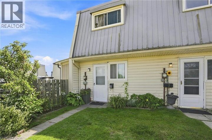 Property Photo: 8646 Willoughby Drive 4 ON L2G 6X7