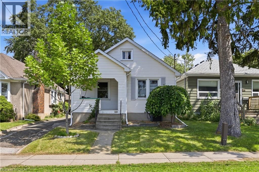 Property Photo:  218 Lake Street  ON L2R 5Z2 