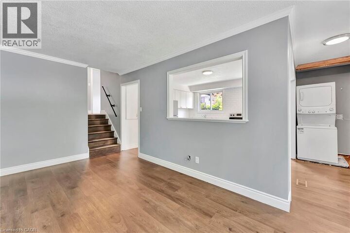 Property Photo: 7 Hillside Drive 1 ON N2E 1R1