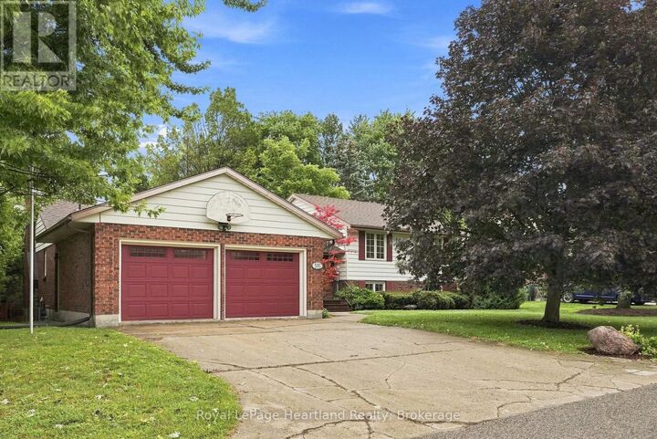 Property Photo:  595 Inkerman Street West  ON N4W 1C7 
