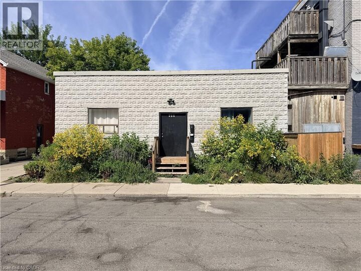 255 Emerald Street North 5 — photo 1