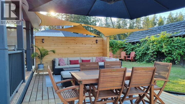 Property Photo:  701 Broadway Street West  BC V0G 1R0 