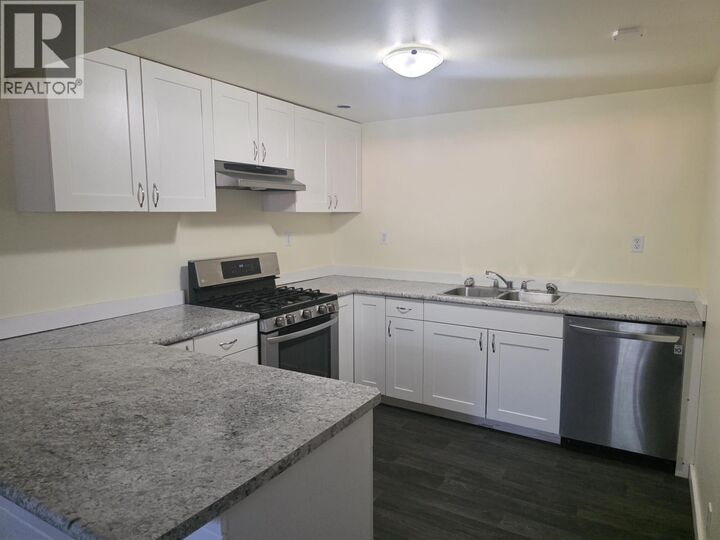 Property Photo: 332 Vanderview Drive BC V0J 3A2