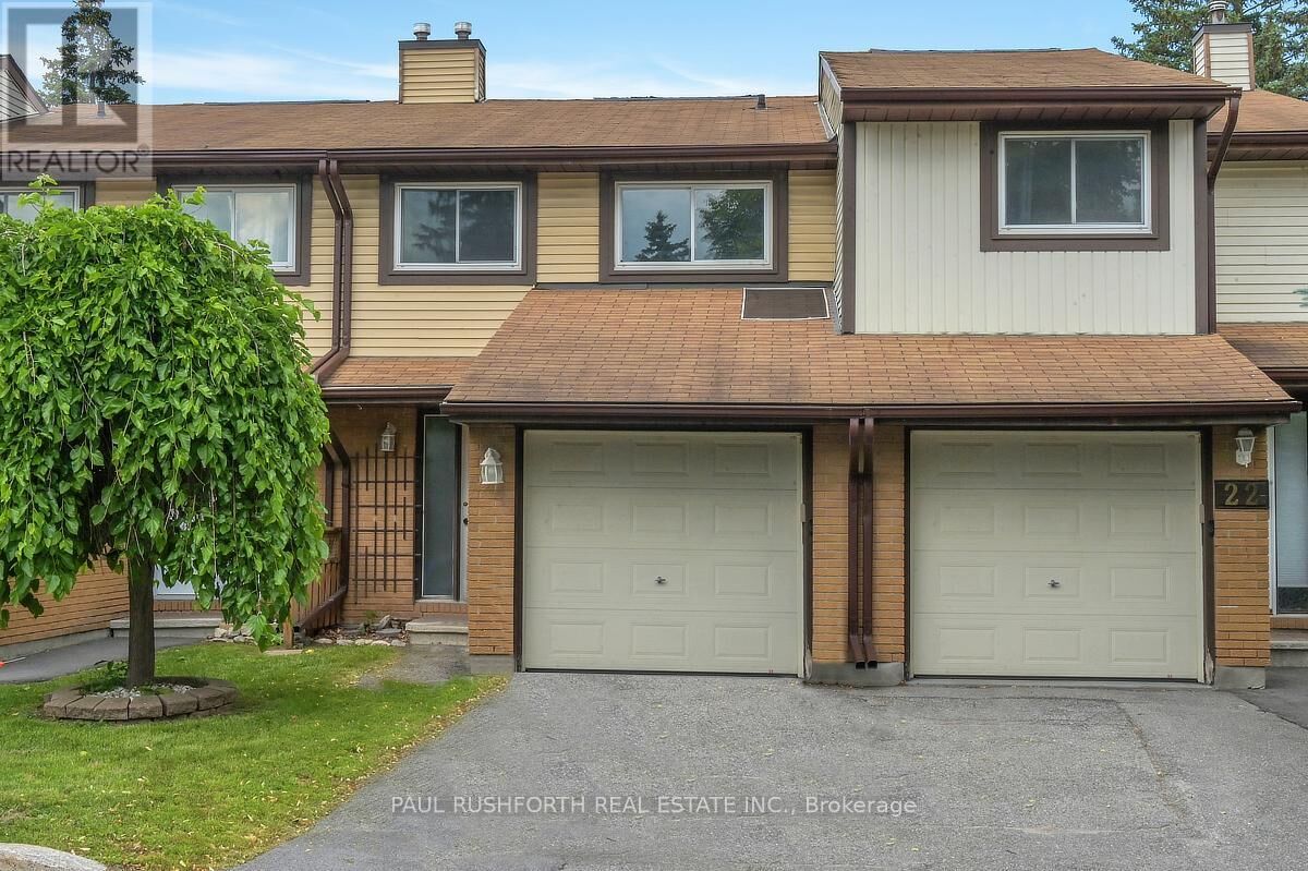 Property Photo: 24 Baneberry Crescent ON K2L 2Y4