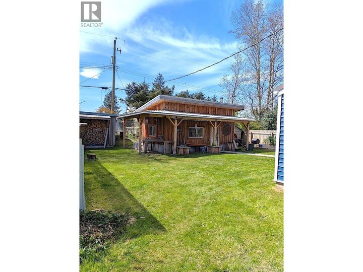 Property Photo: 1934 Widgeon Boulevard BC V0T 1M0
