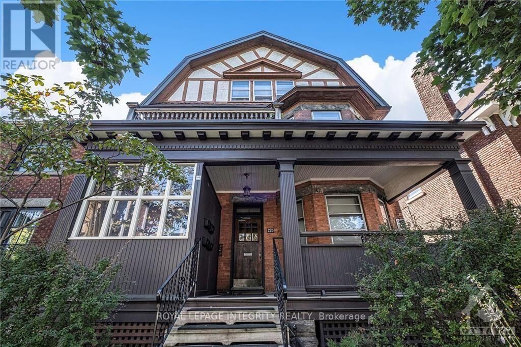 Property Photo: 220 Powell Avenue 4 ON K1S 2A5