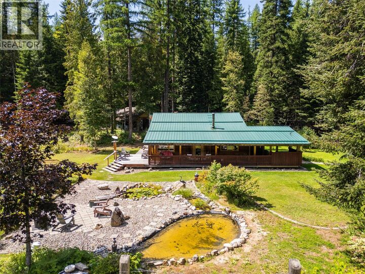 Property Photo: 541 Bear Road BC V0G 1Z0