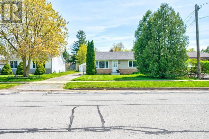 Property Photo: 7684 Badger Road ON L2H 1H9