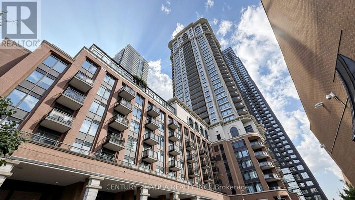 Property Photo: 385 Prince Of Wales Drive 1802 ON L5B 0C6