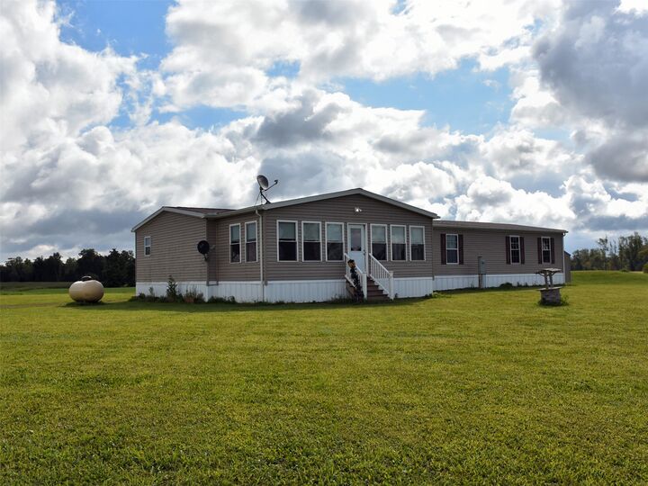 Property Photo:  14100 Porter Road  PA 16424 