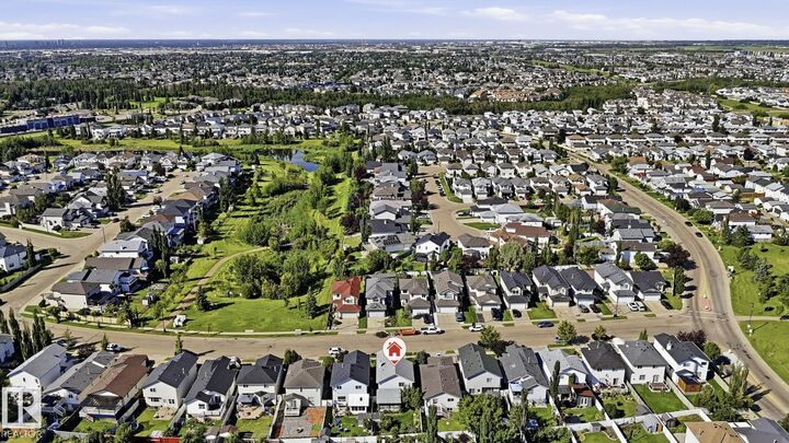 Property Photo: 3231 28A Avenue NW AB T6T 1T1