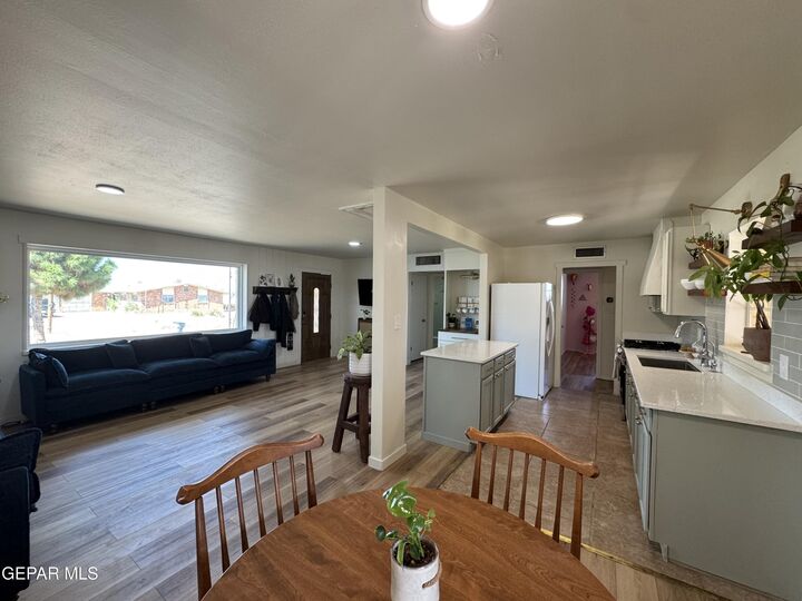 Property Photo:  3614 Titanic Avenue  TX 79904 