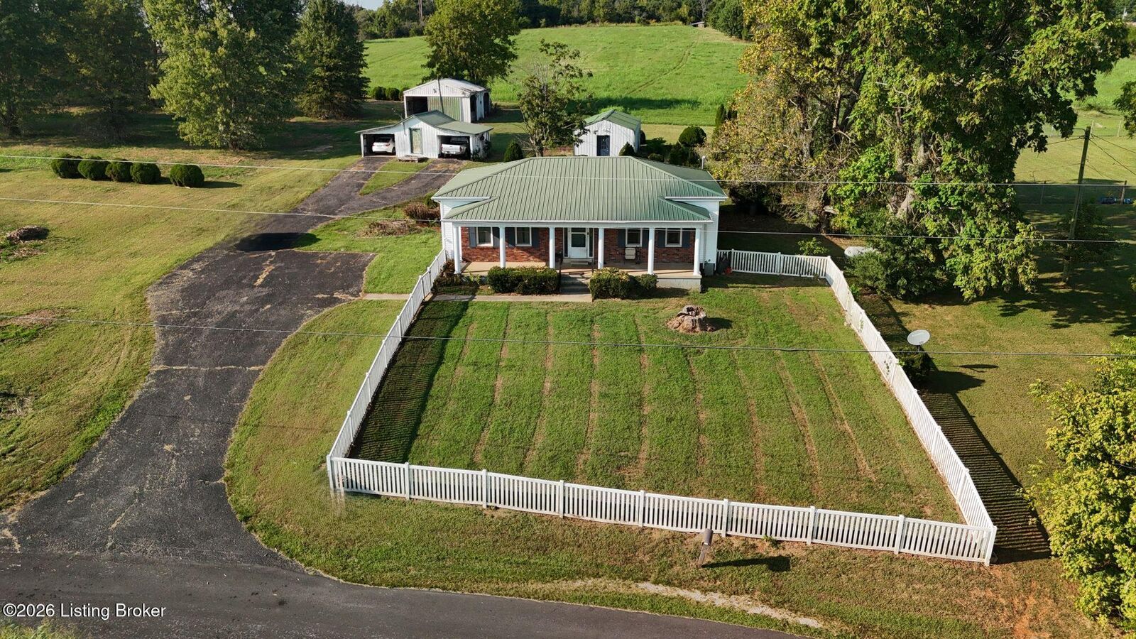 Property Photo:  1388 J B Ball Ln  KY 40176 