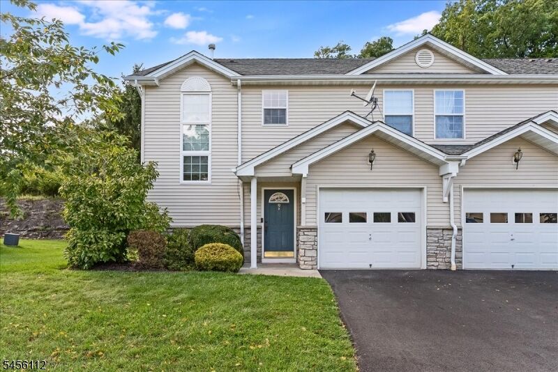 Property Photo: 9 Ferndale Ln NJ 07419