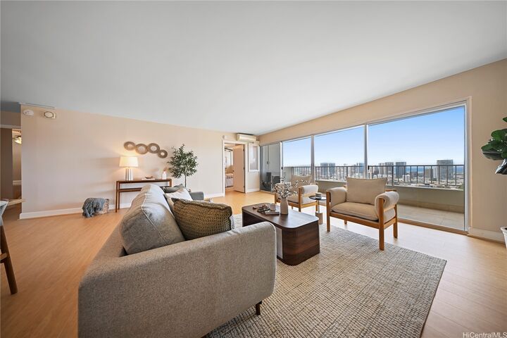 Property Photo:  927 Prospect Street 1601  HI 96822 