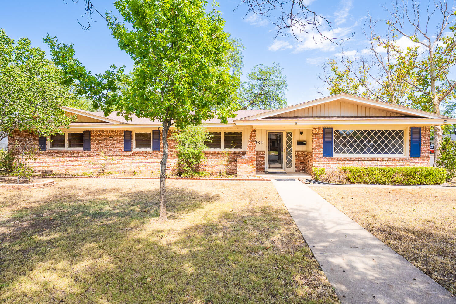 Property Photo:  6011 Vernon Avenue  TX 79412 