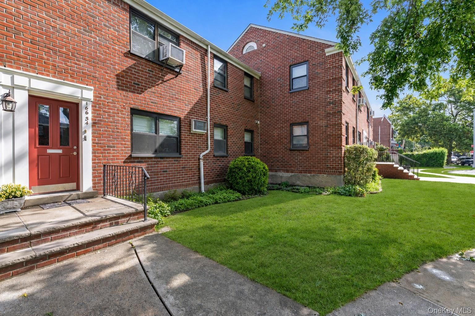 Property Photo:  166-54 17th Road 1  NY 11357 