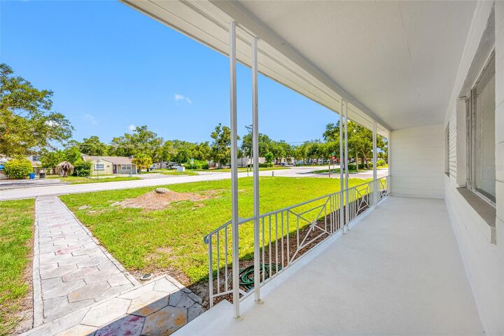 Property Photo: 5000 9th Avenue N FL 33710