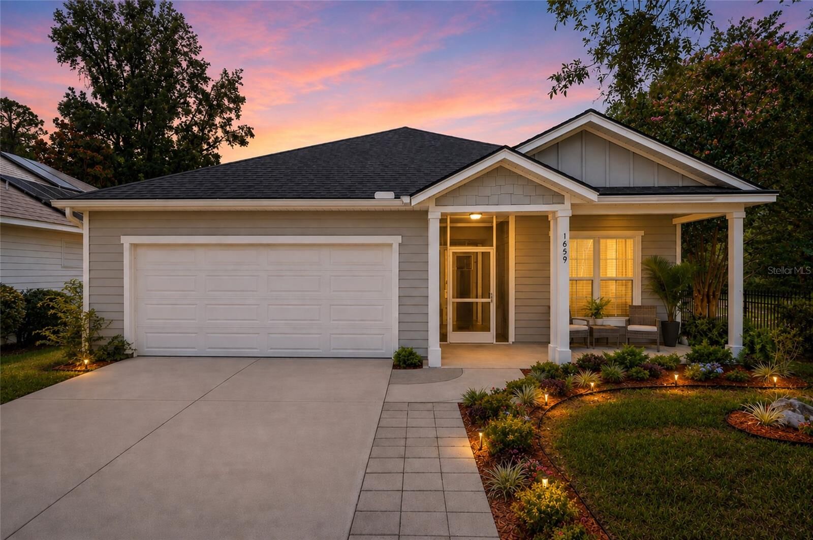Property Photo:  1659 NW 34th Avenue  FL 32605 