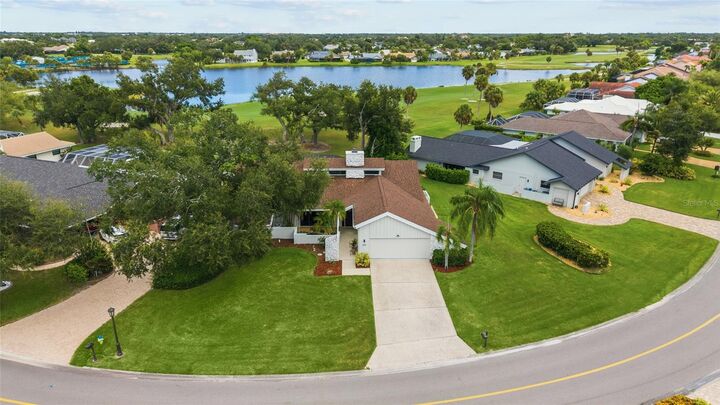Property Photo:  3659 Torrey Pines Boulevard  FL 34238 