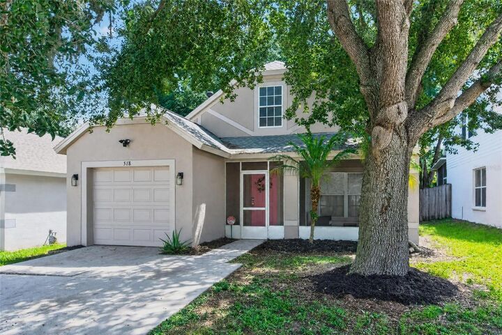 Property Photo:  518 Summer Sails Drive  FL 33594 