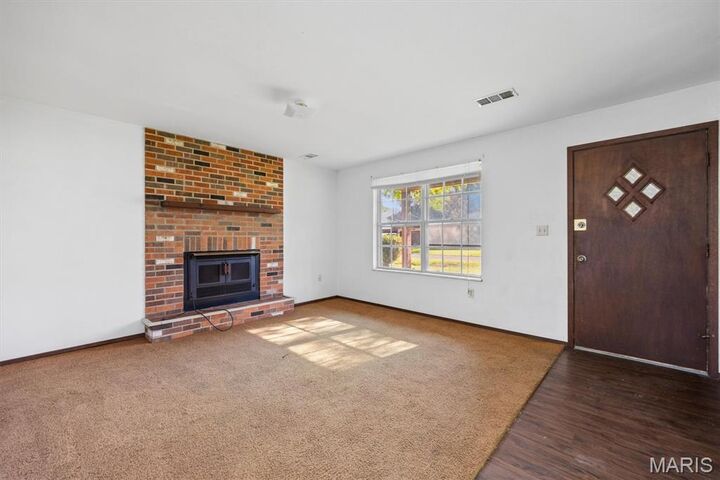 Property Photo:  2928 Godfrey Street  IL 62226 
