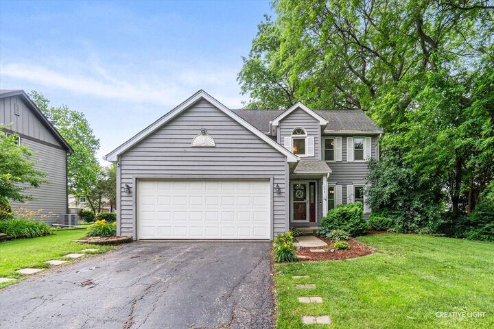Property Photo: 1350 Leverenz Road IL 60564