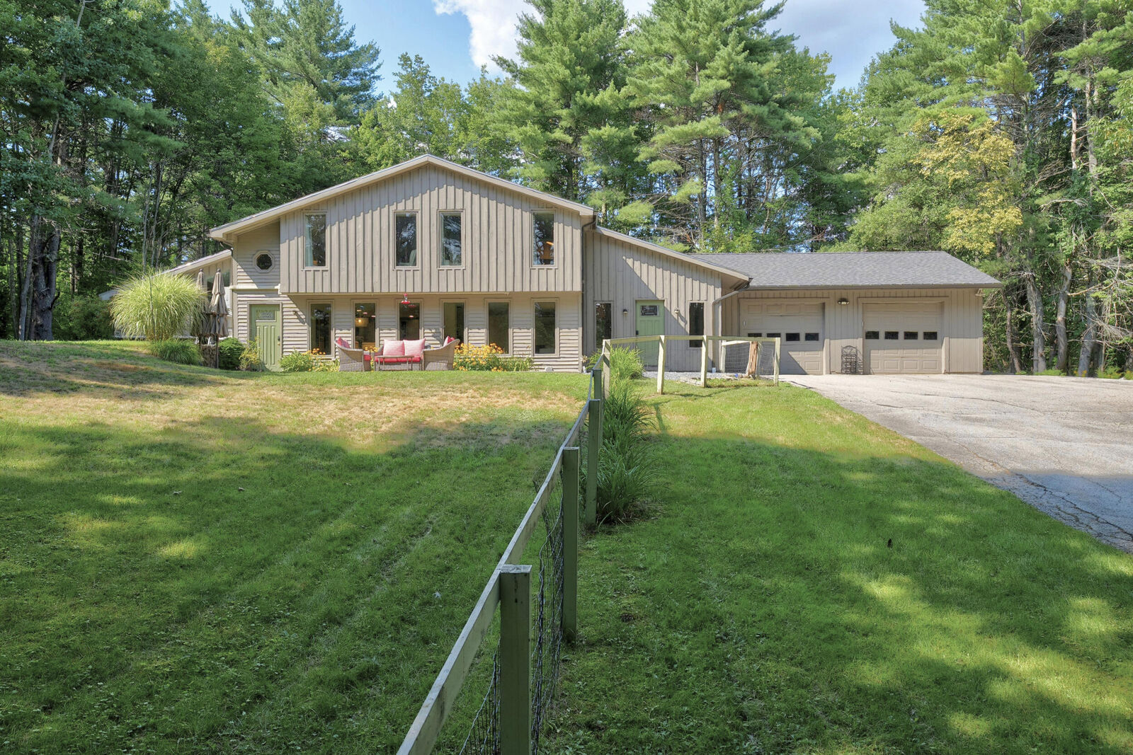Property Photo:  107 Pope Road  ME 04062 