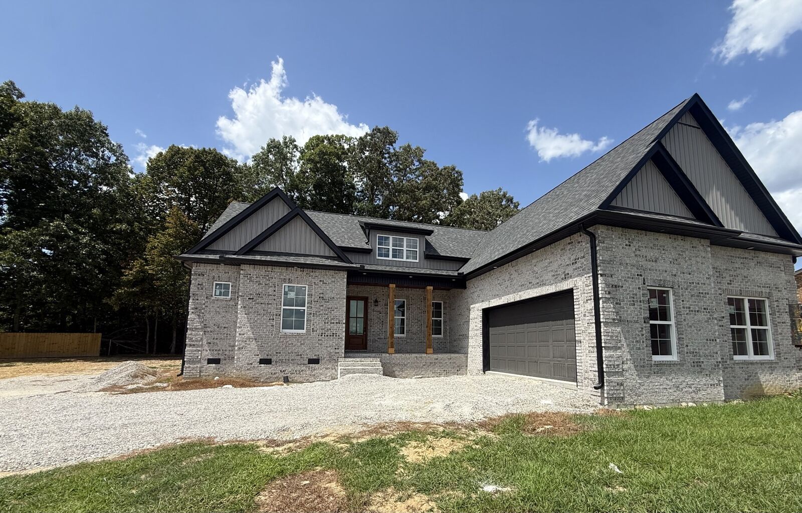 Property Photo:  121 Settlers Trace  TN 37388 