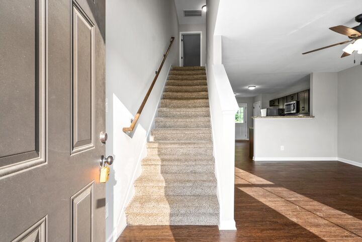 Property Photo: 272 Smithson Ln B TN 37040