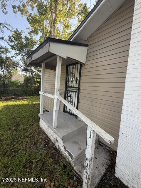 Property Photo:  2821 W 11th Street  FL 32254 