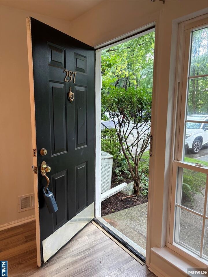 Property Photo:  297 Larch Lane  NJ 07430 
