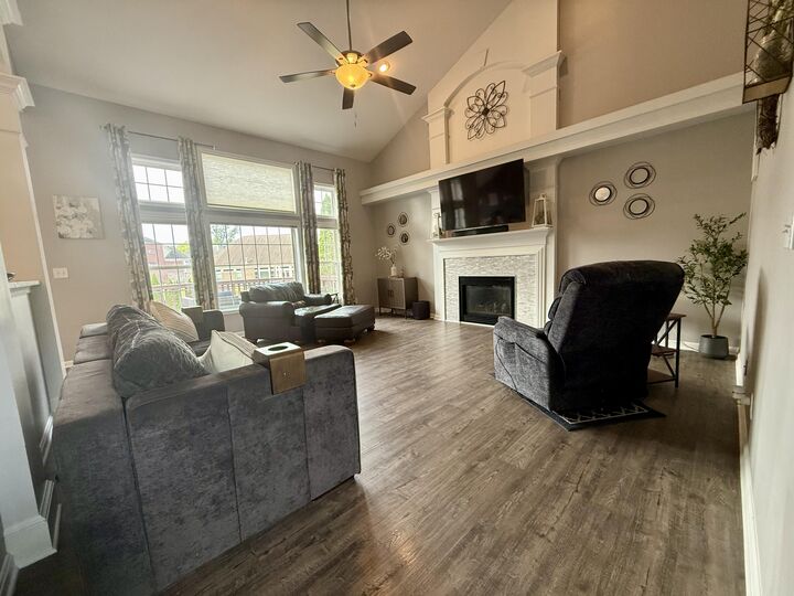 Property Photo:  1117 Grindstone Court  KY 41091 