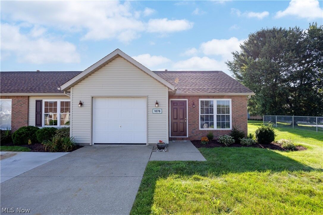 Property Photo:  1078 Mindy Lane  OH 44691 