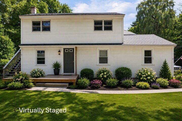 Property Photo: 21 Waumbeck Road NH 03894