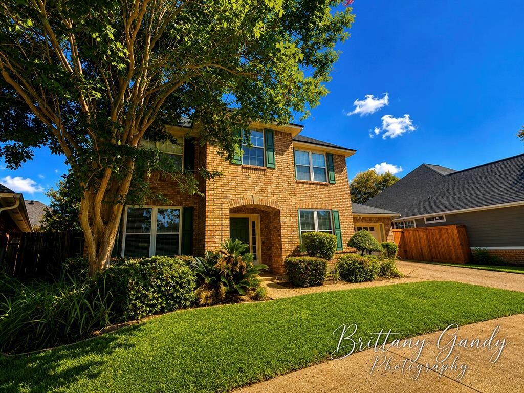 Property Photo:  139 Hallette Drive  LA 71115 