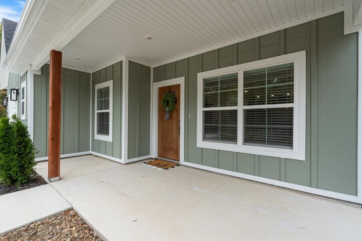 Property Photo: 2 Latheron Lane AR 72715