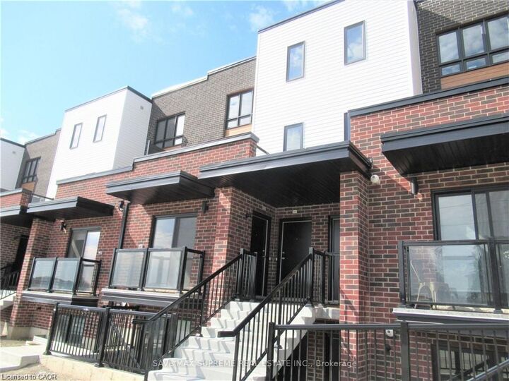 Property Photo:  243 Chapel Hill Drive  ON N2R 1N3 