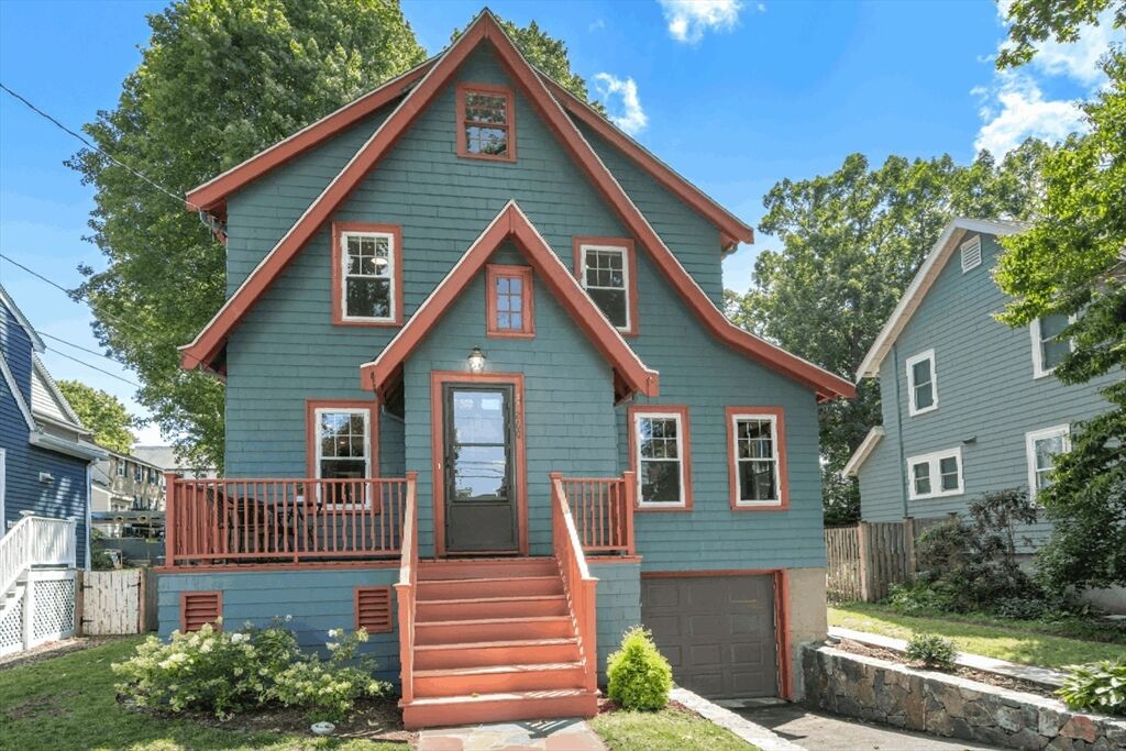 Property Photo:  260 Hillside Avenue  MA 02476 