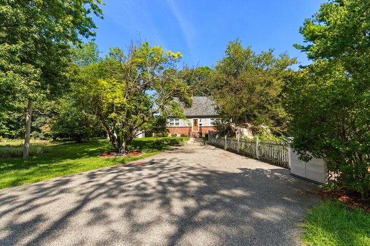 Property Photo:  42 Thistle Street  MA 01905 