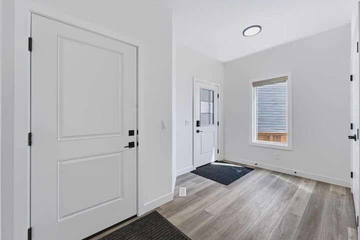 Property Photo: 123 Dawson Dock Cove AB T1X 2W9